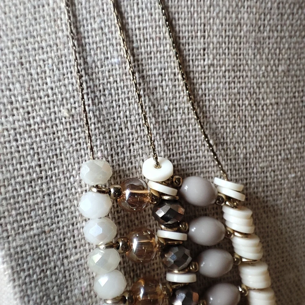 Loft Delicate Feminine Neutral Nude Lilac Lucite Glass Triple Chain Necklace